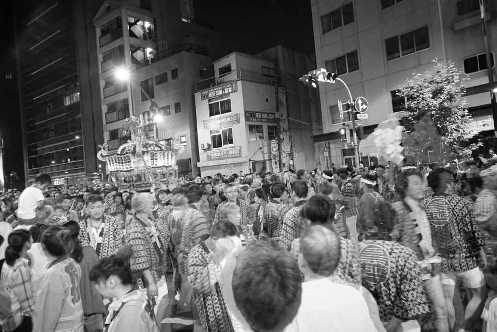 鳥越祭鳥一