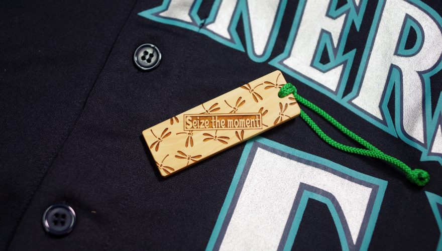 イチロー選手木札 Seize tha moment